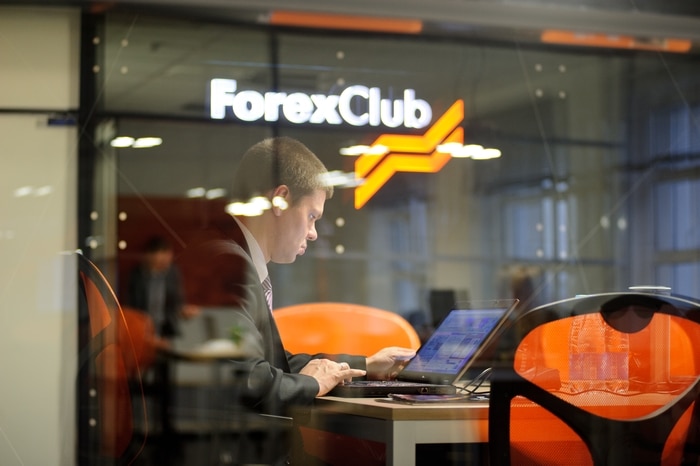 Forex Club прекратил регистрацию клиентов из России